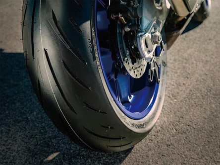 Lốp xe mô tô Bridgestone