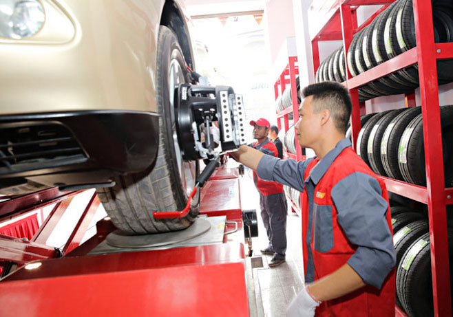 Mức giá cân chỉnh thước lái, độ chụm bao nhiêu tiền? | Bridgestone Việt Nam. Mức Giá Cân Chỉnh Thước Lái, Độ Chụm Bao Nhiêu Tiền? | Bridgestone Việt Nam.