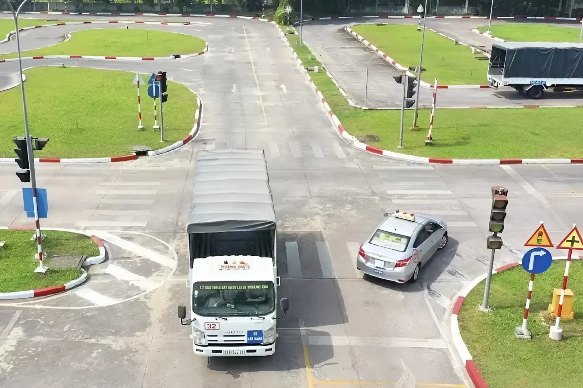 Quy trình thi bằng lái xe hạng FC