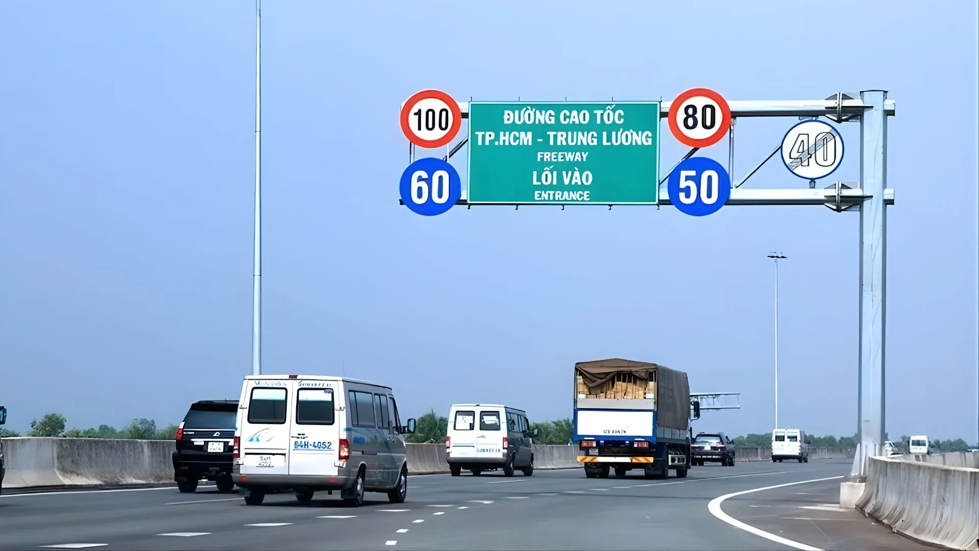 biển báo hiệu lệnh 1 Biển báo hiệu lệnh là gì