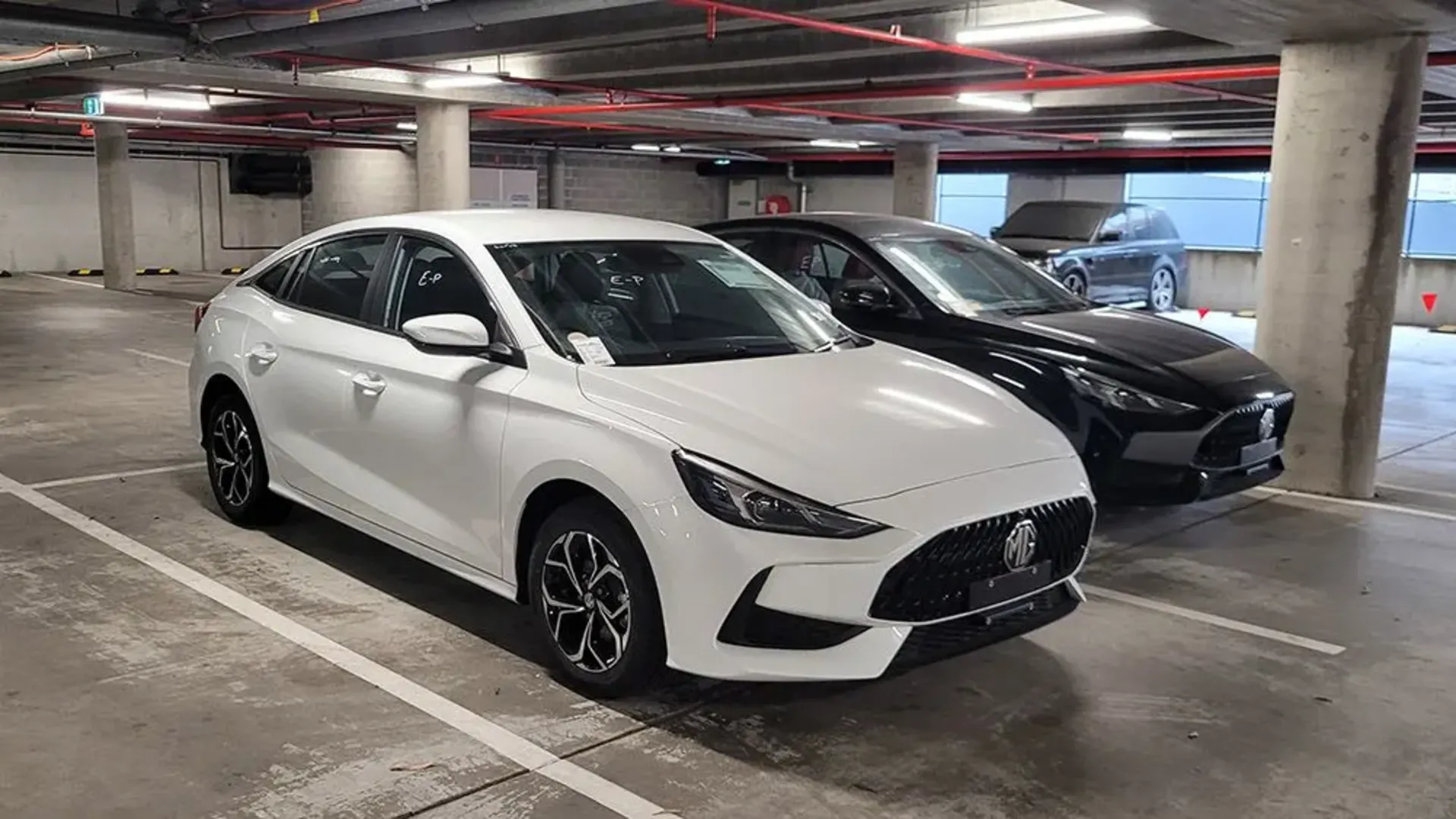 Các dòng xe sedan hạng c 7 Các dòng xe sedan hạng C được yêu thích - MG5
