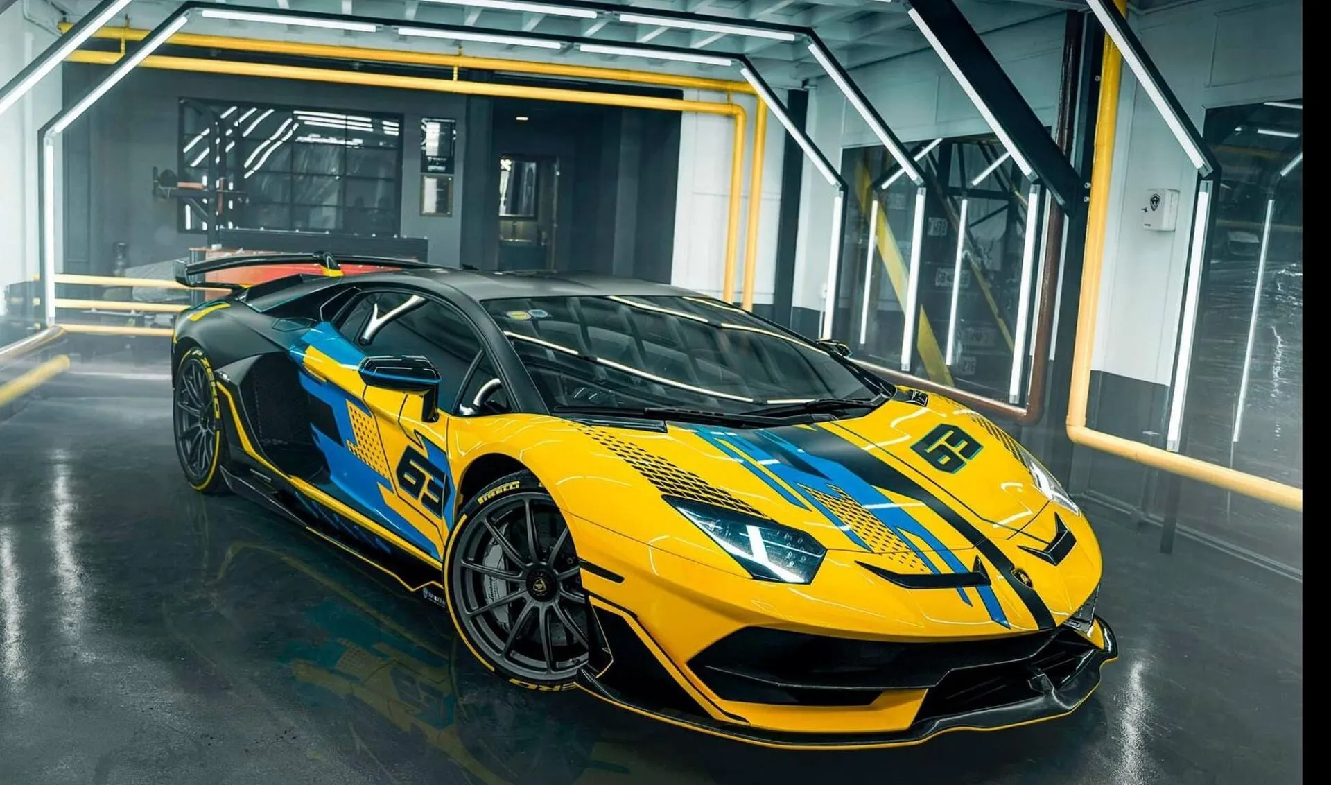 Thiết kế đầu xe Lamborghini Aventador
