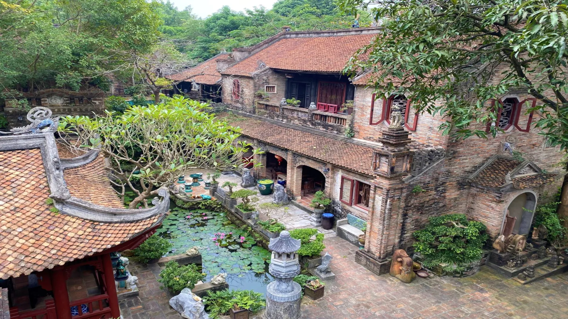 Địa điểm du lịch gần Hà Nội ảnh 19 Việt phủ Thành Chương