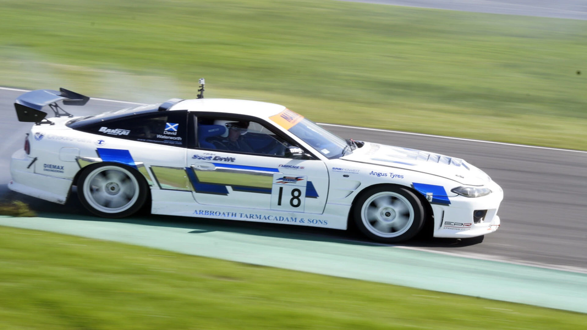 Các kỹ thuật drift xe