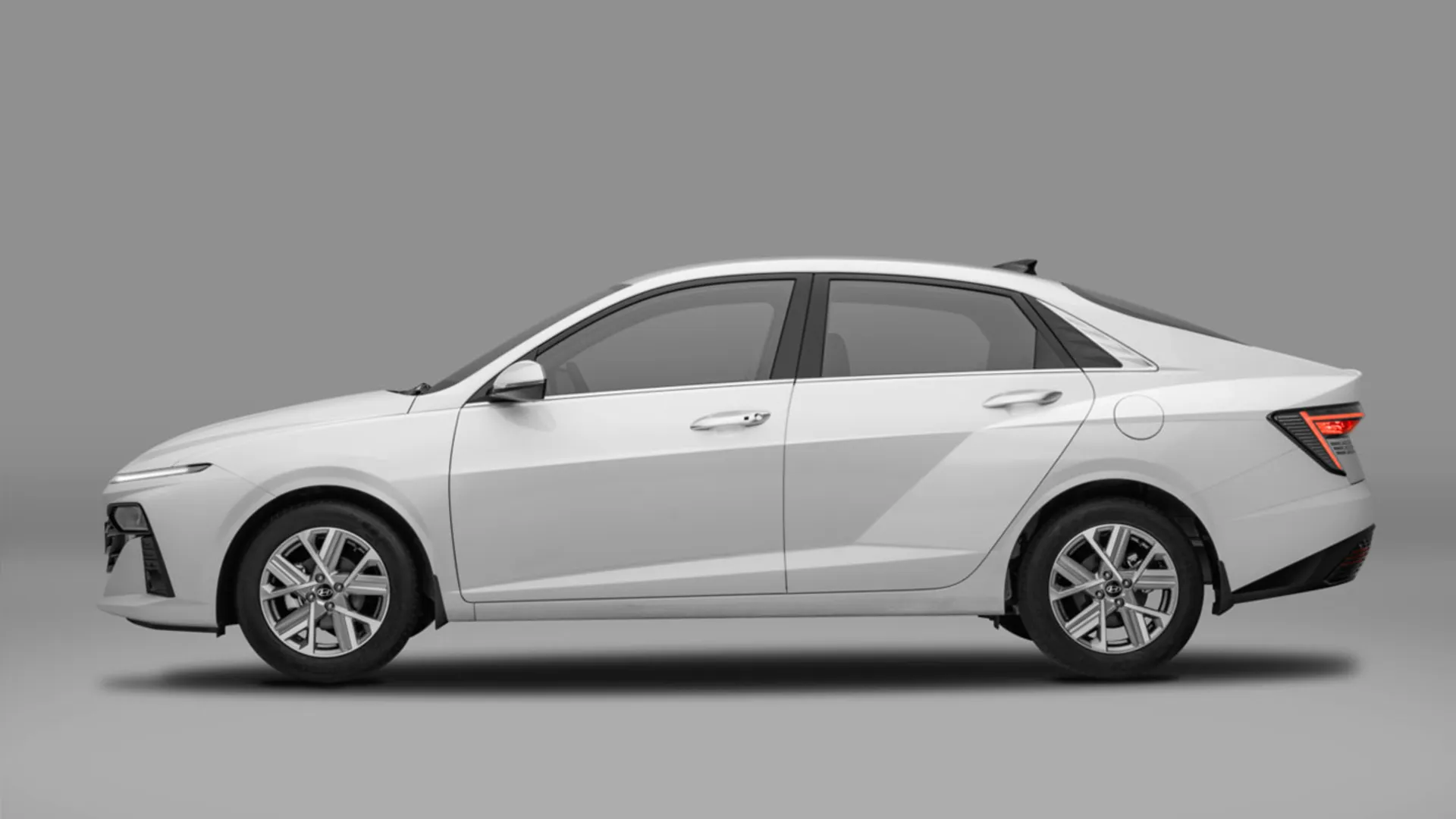 thân xe Hyundai Accent 2025