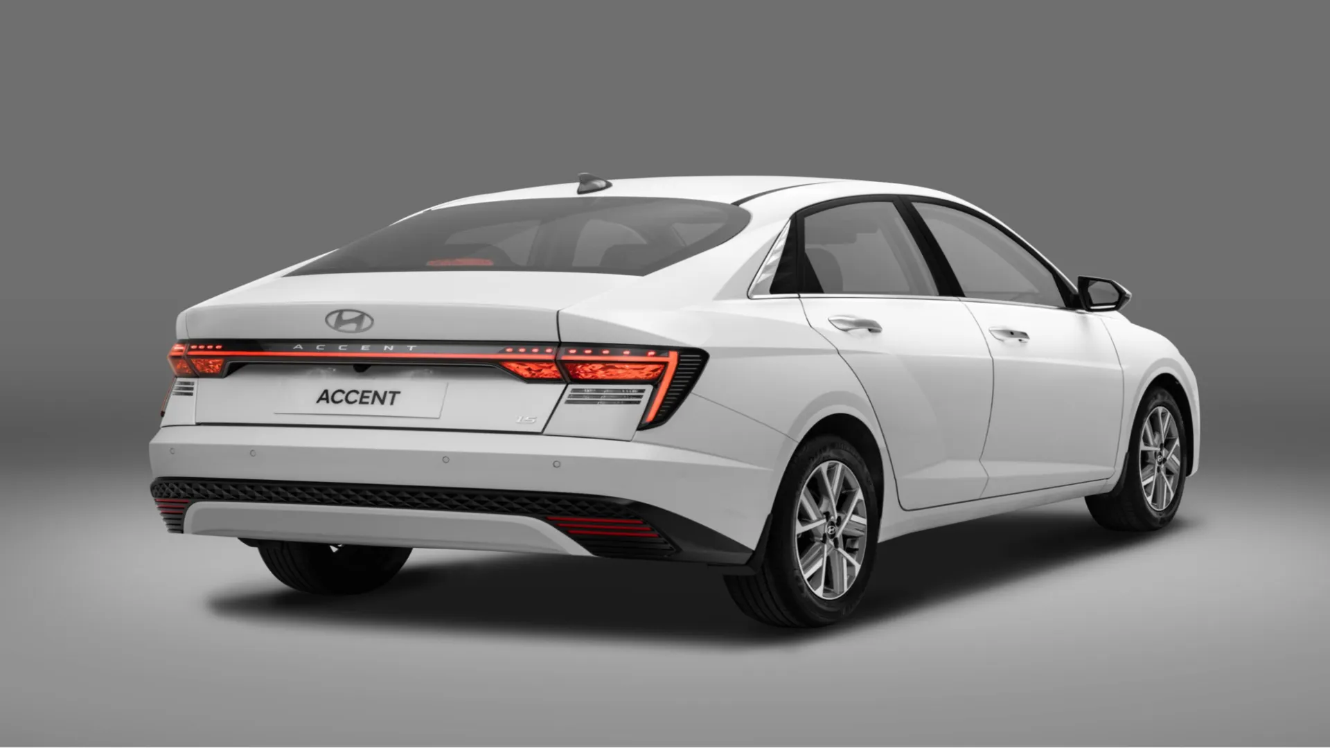 thân xe Hyundai Accent 2025