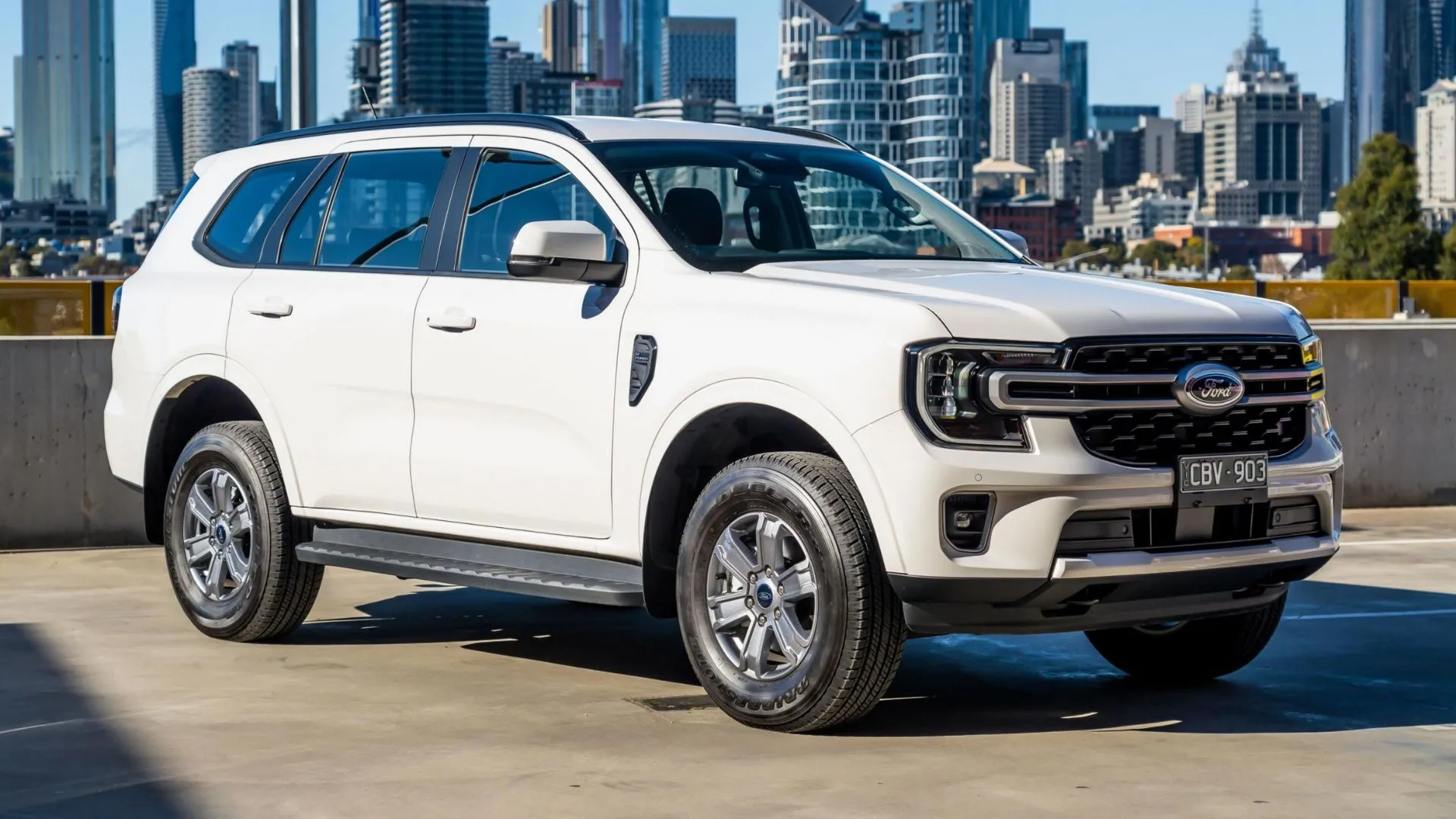 giá xe ford everest ảnh số 2 Giá xe Ford Everest Sport 2.0L 4X2 AT