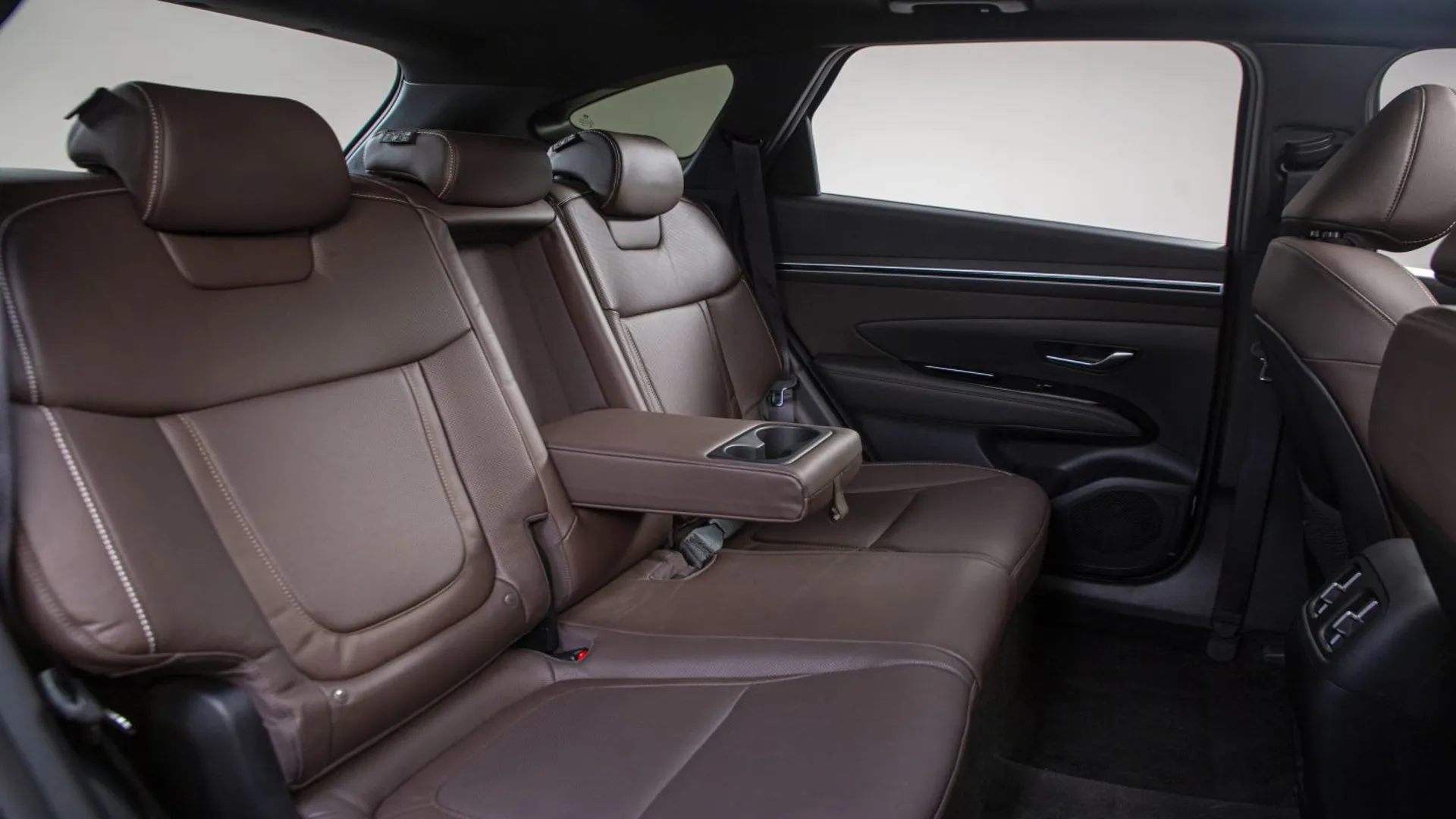 Giá xe Hyundai tucson 6 Ghế ngồi xe Tucson 2025