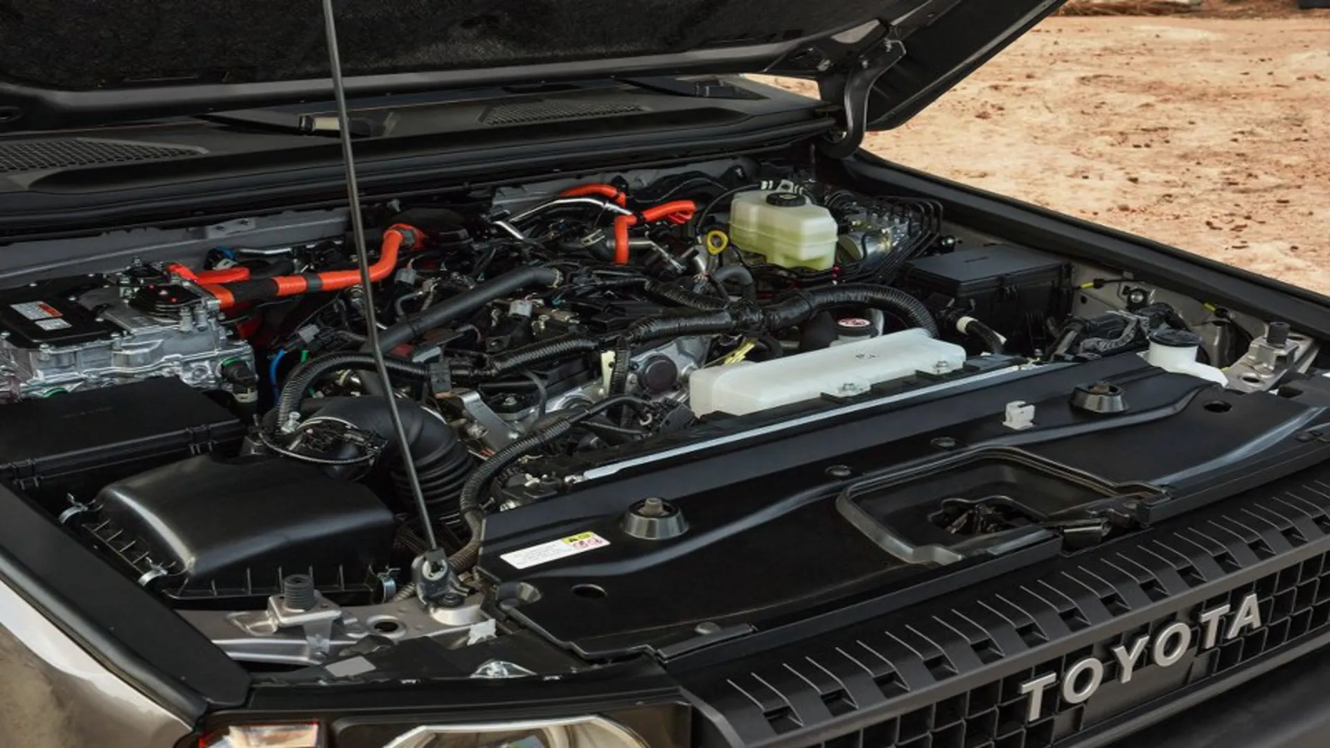 Động cơ xe Toyota Land Cruiser