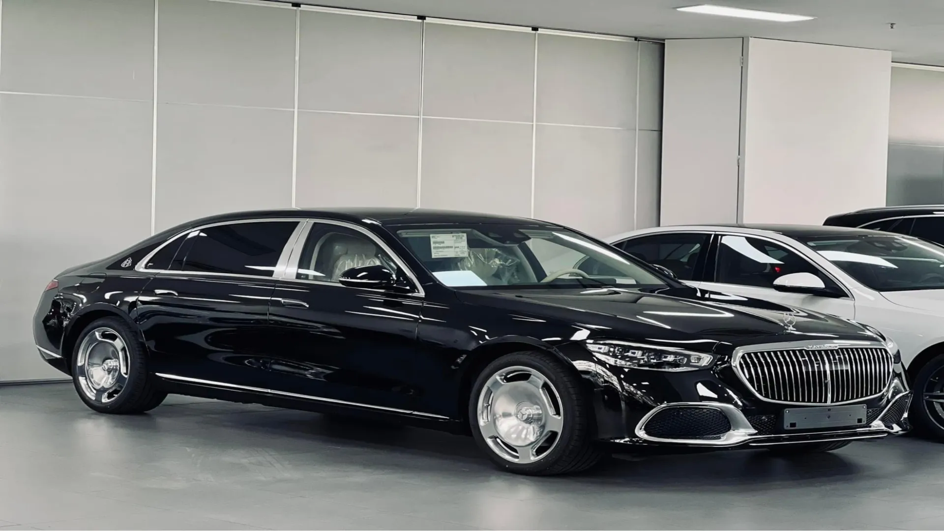 Giá xe Maybach 1 Giá xe Mercedes Maybach S450 4Matic