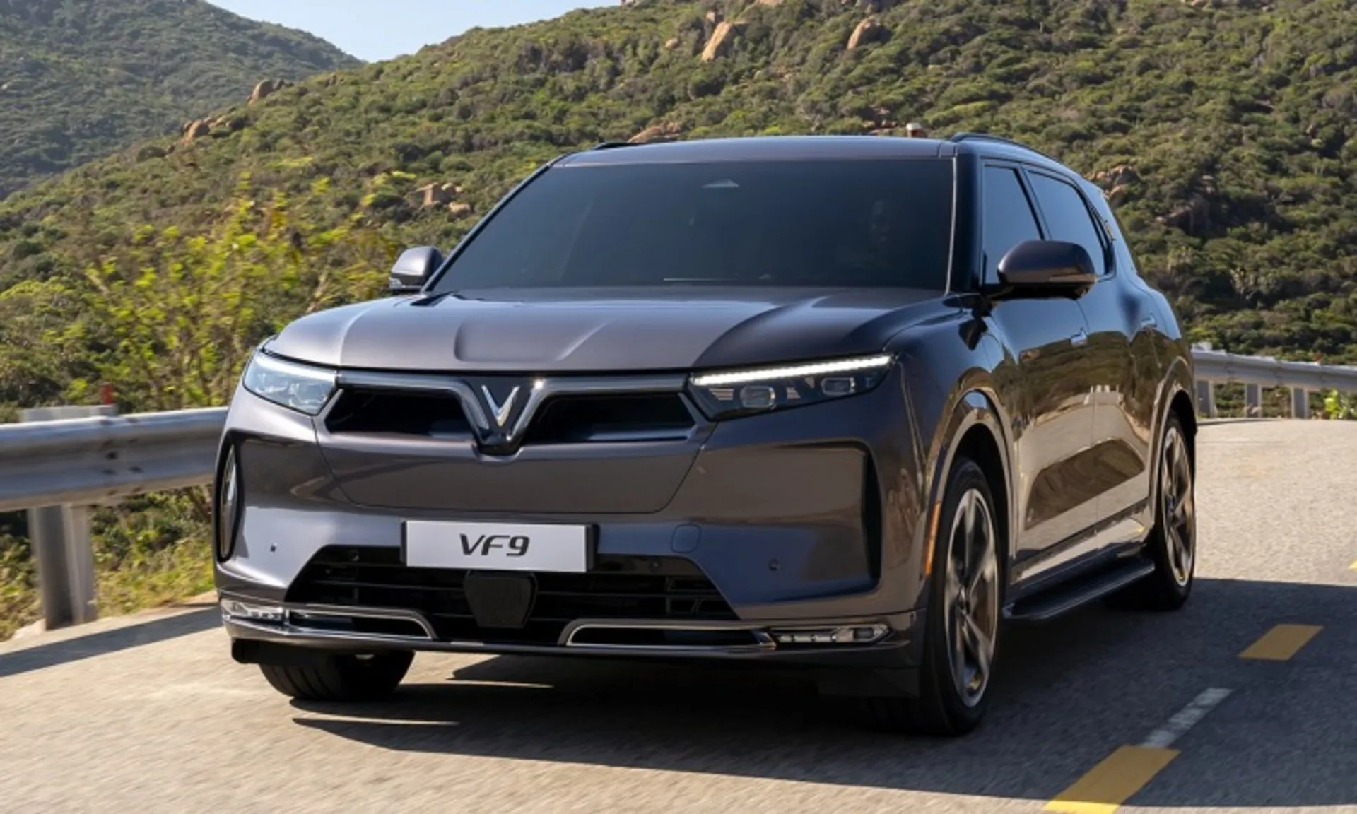 Mẫu xe điện VinFast VF 9 2023