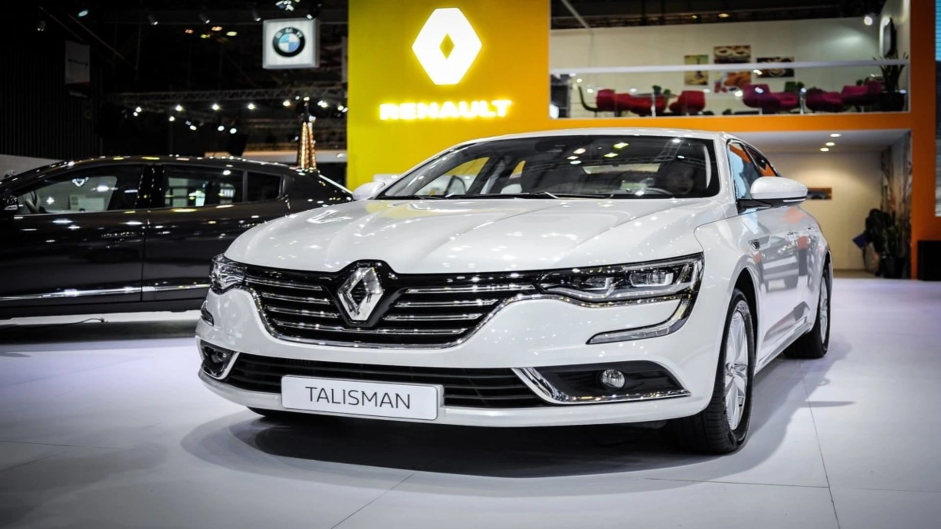 hãng xe lâu đời nhất thế giới 8 Thương hiệu ô tô lâu đời Renault