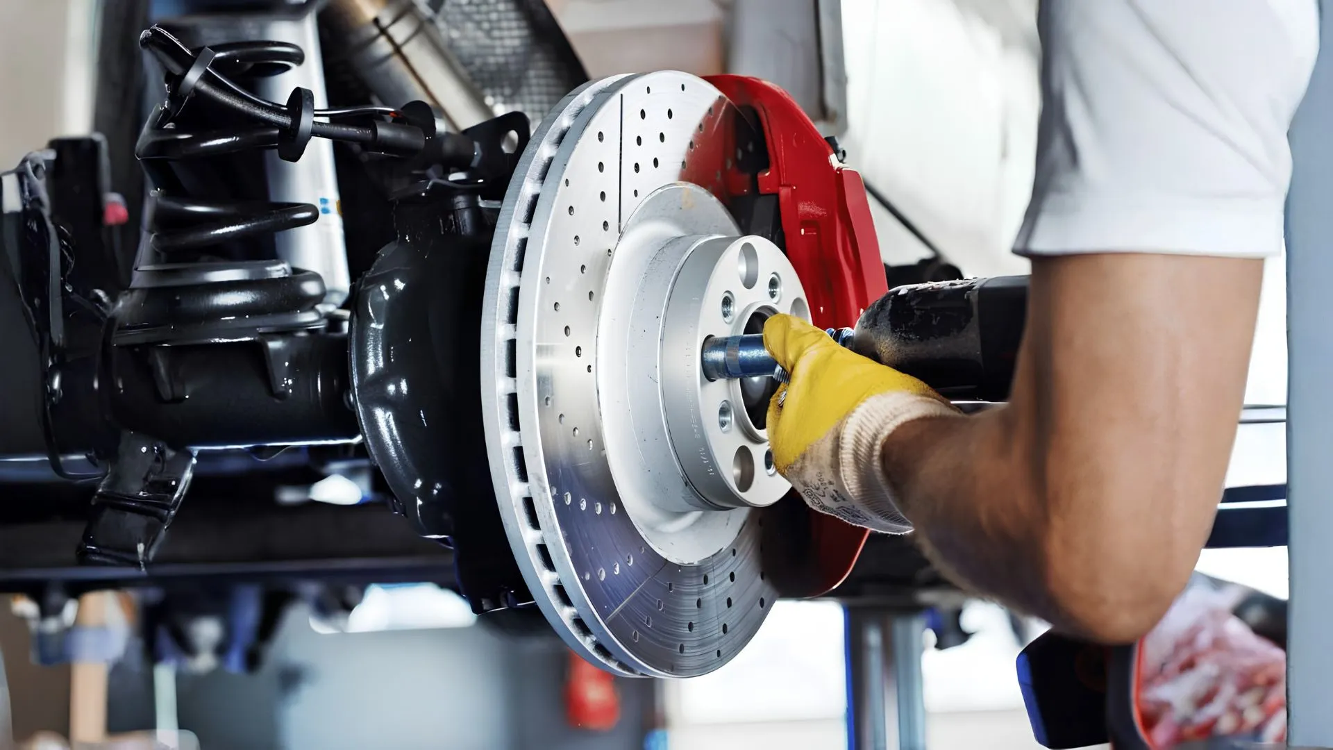 hệ thống phanh ảnh 3 hệ thống phanh tay điện tử EPB