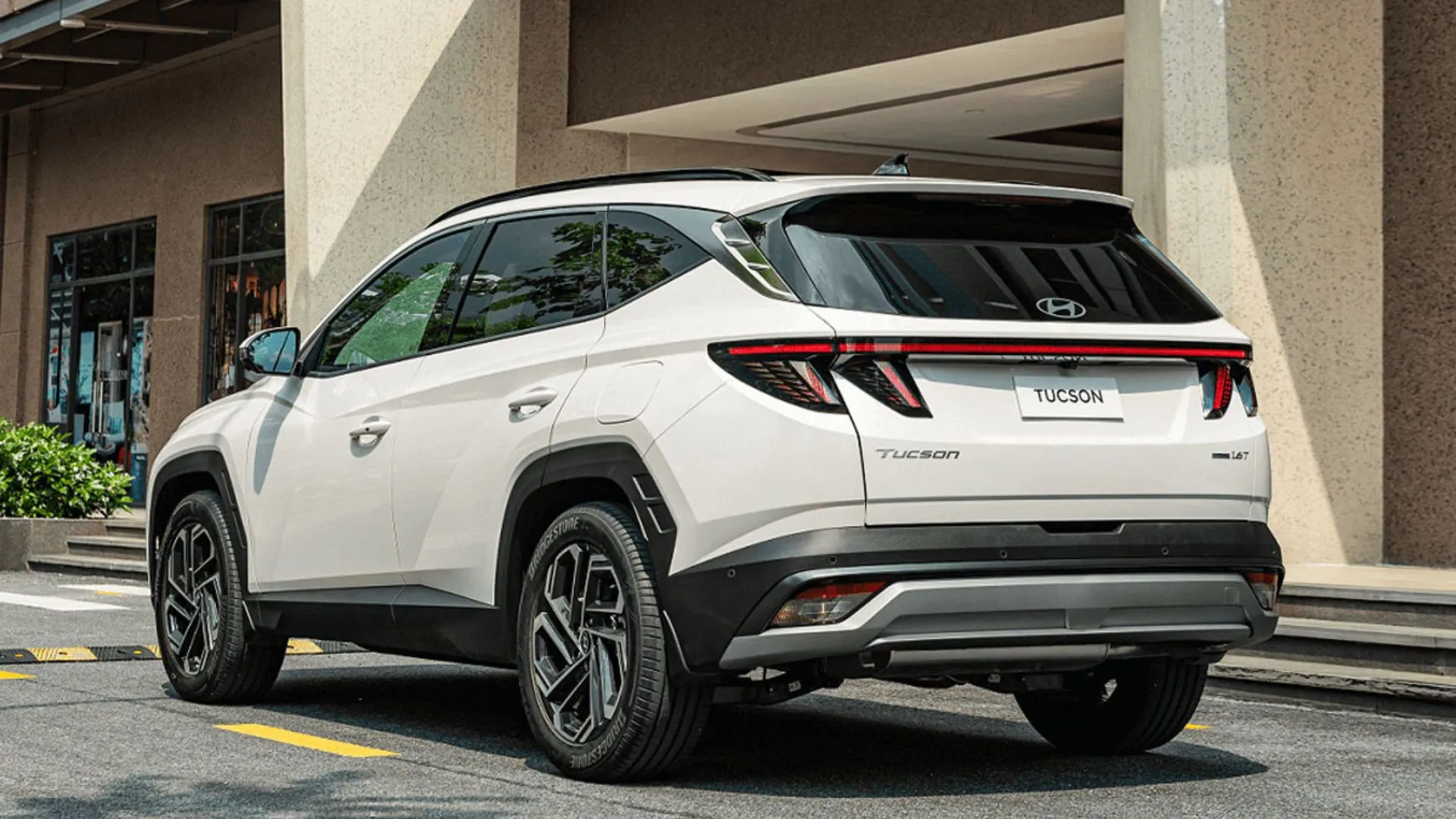 Đuôi xe Tucson