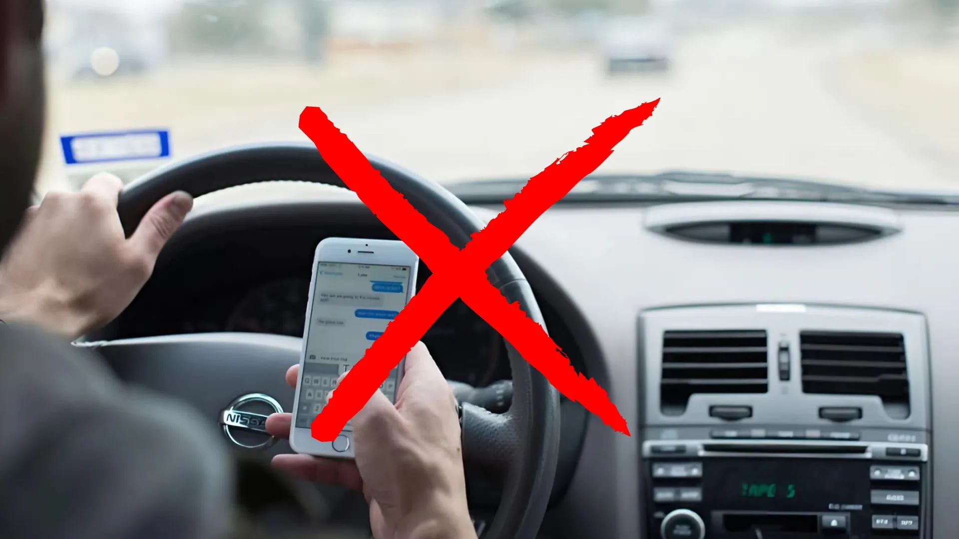 lái xe an toàn 9 Tuyệt đối không dùng điện thoại khi lái xe