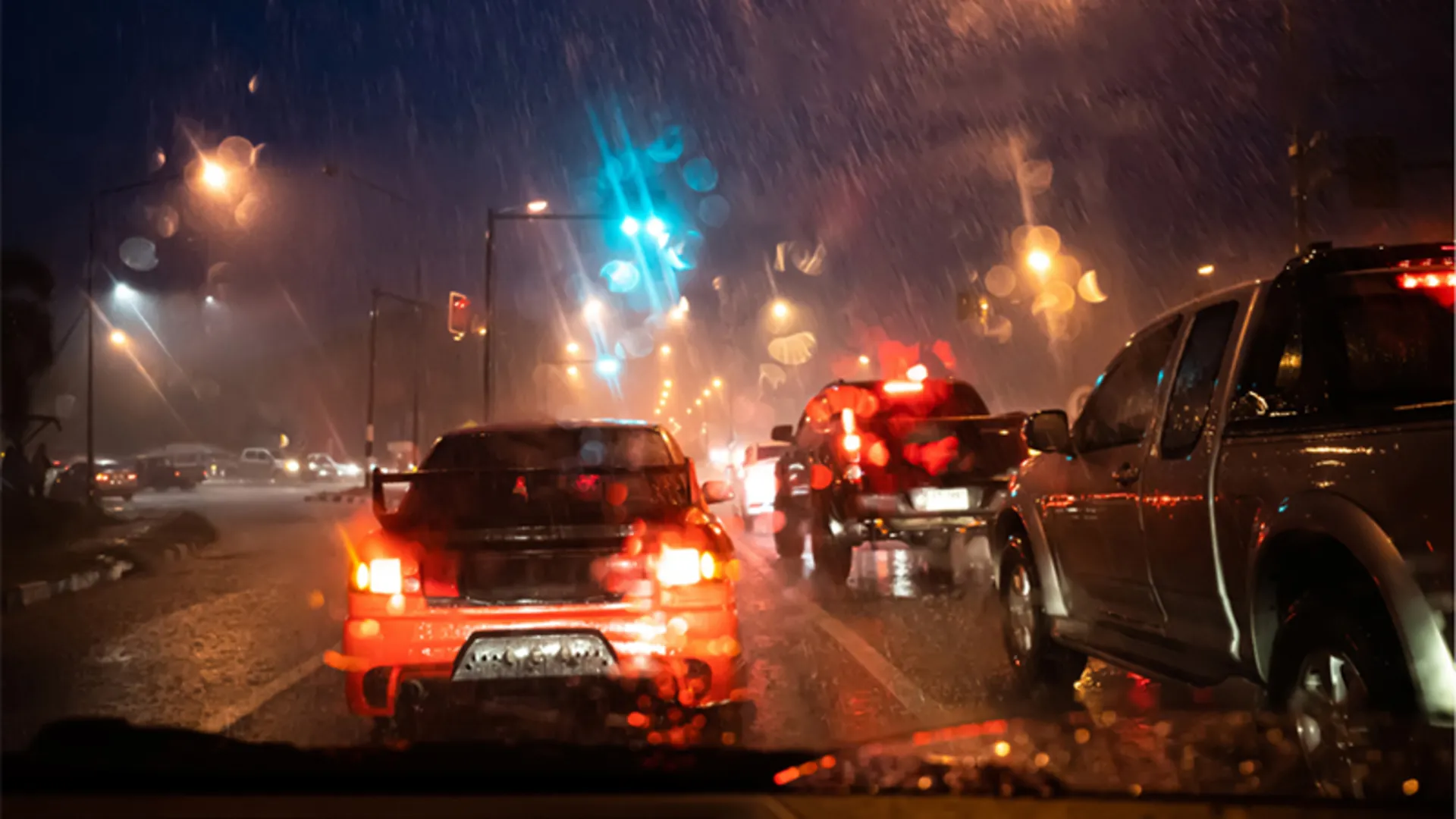 Lái xe đêm 14 Hạn chế vượt qua xe khác khi lái xe ô tô vào ban đêm