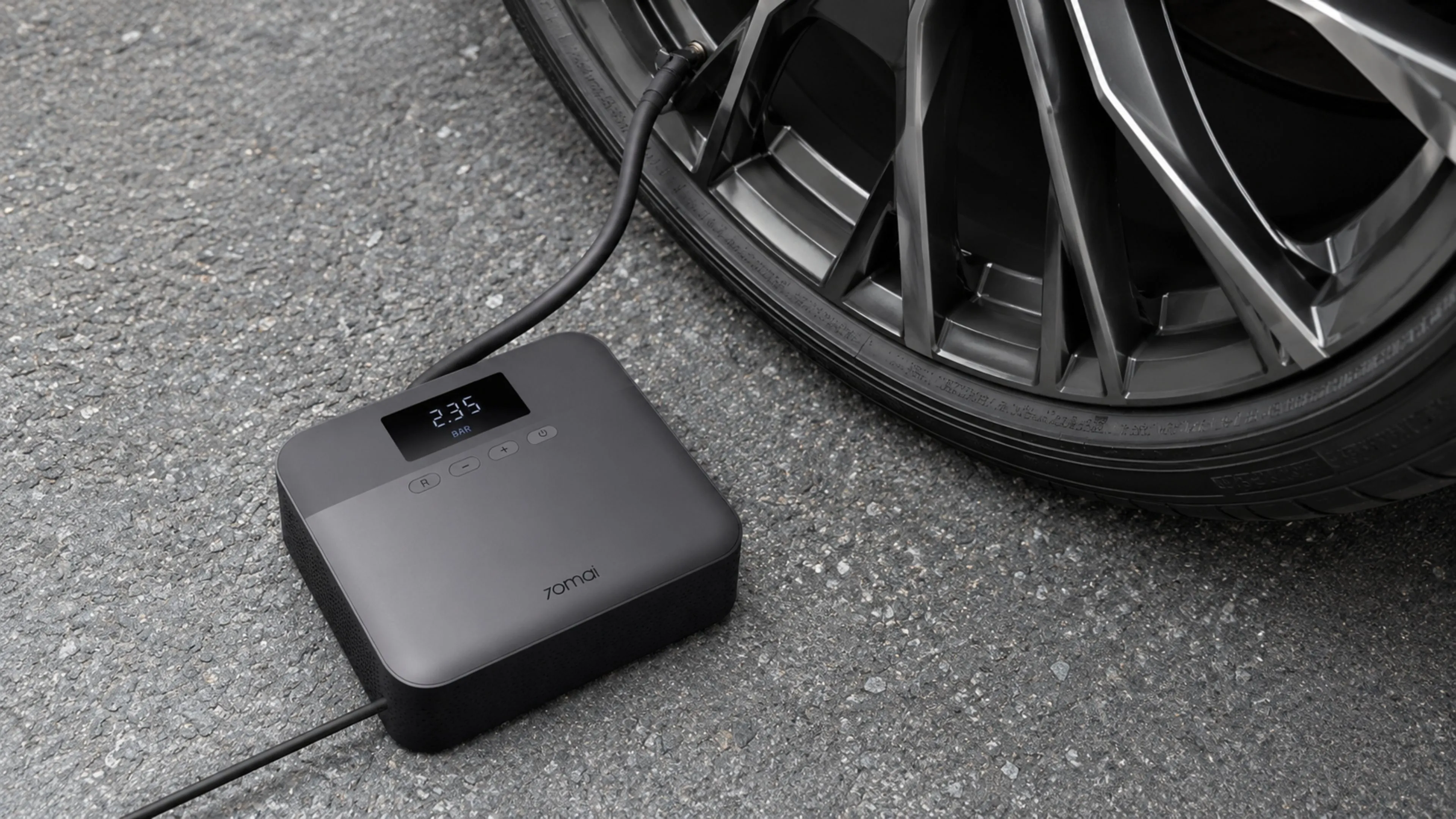 máy bơm lốp ô tô xiaomi
