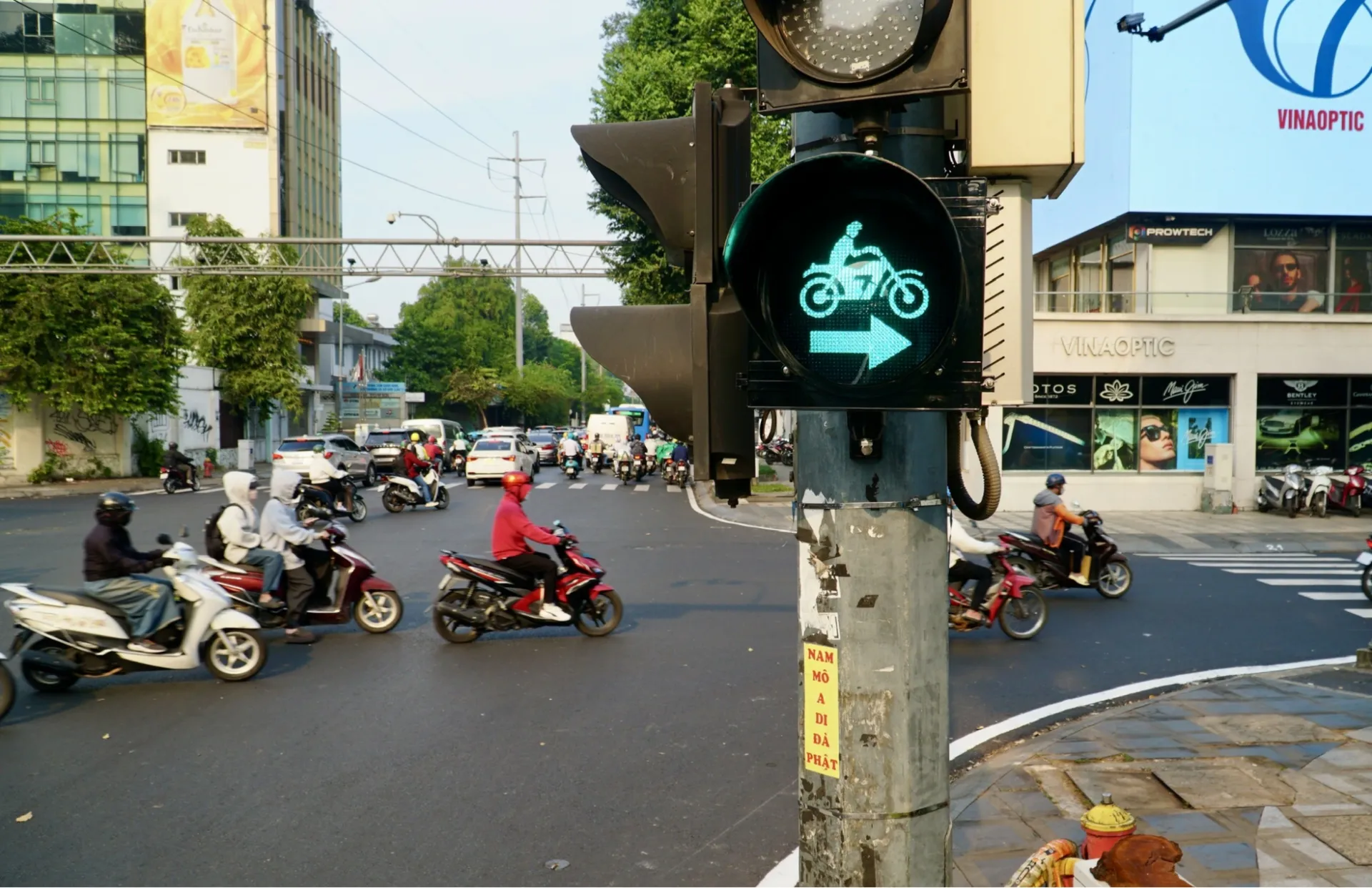 Điều kiện bắt buộc khi rẽ phải để an toàn