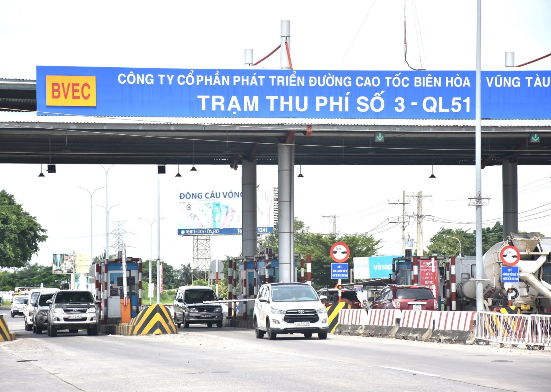 trạm thu phí 3 Trạm thu phí một dừng