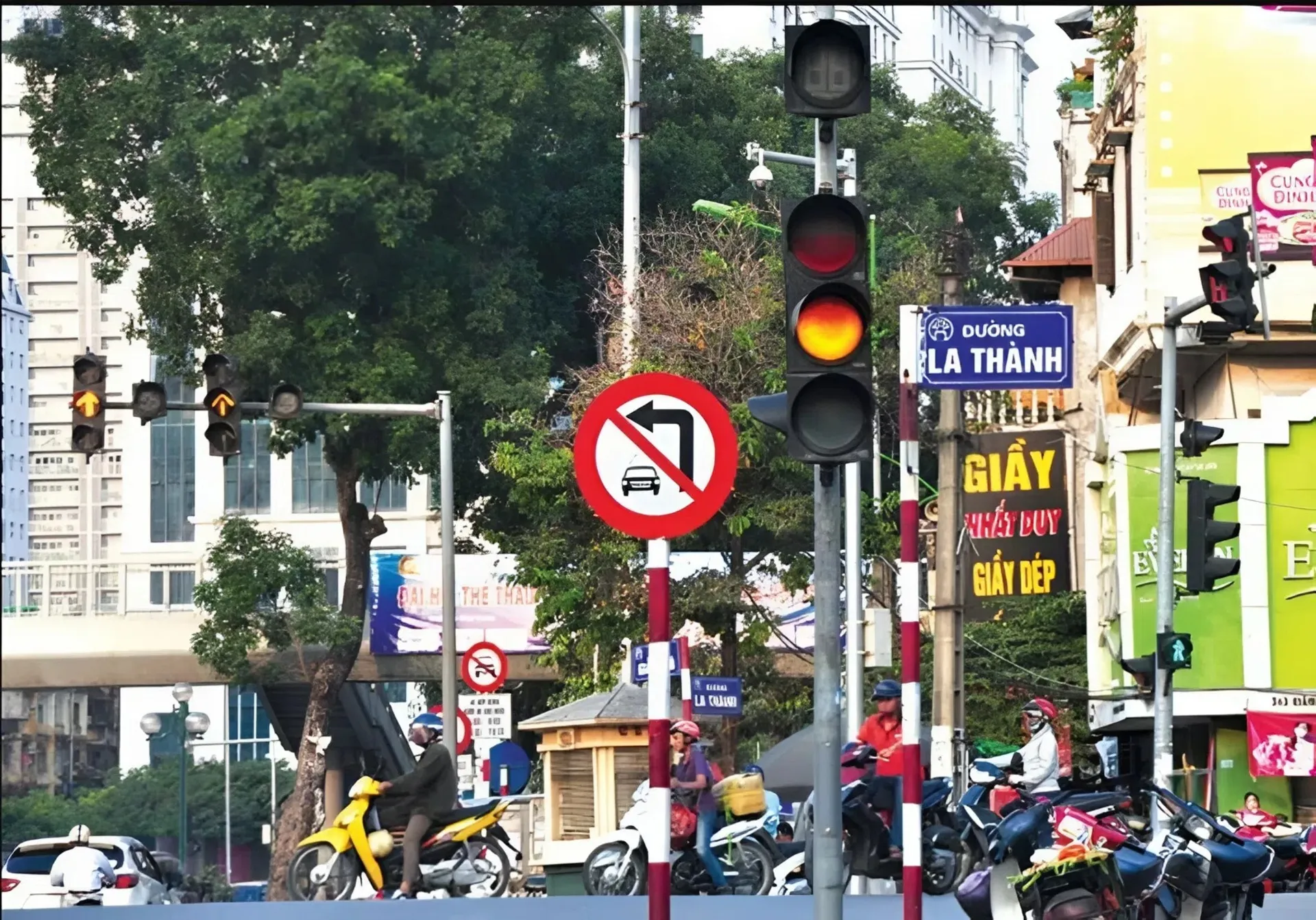 vượt đèn vàng có bị phạt không 2 Giải đáp vượt đèn vàng có bị phạt không