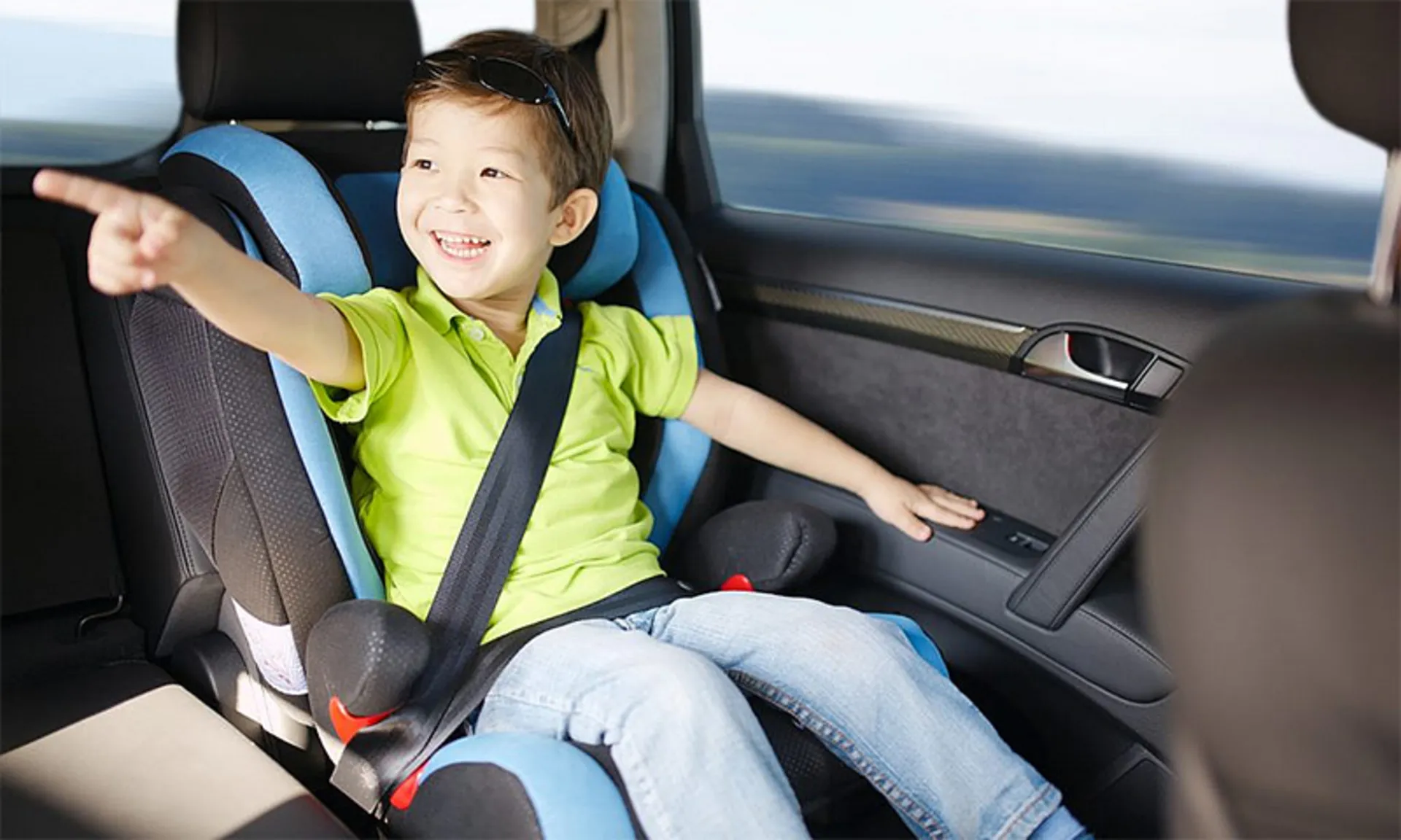 Trẻ em cũng được tính một ghế như người lớn 