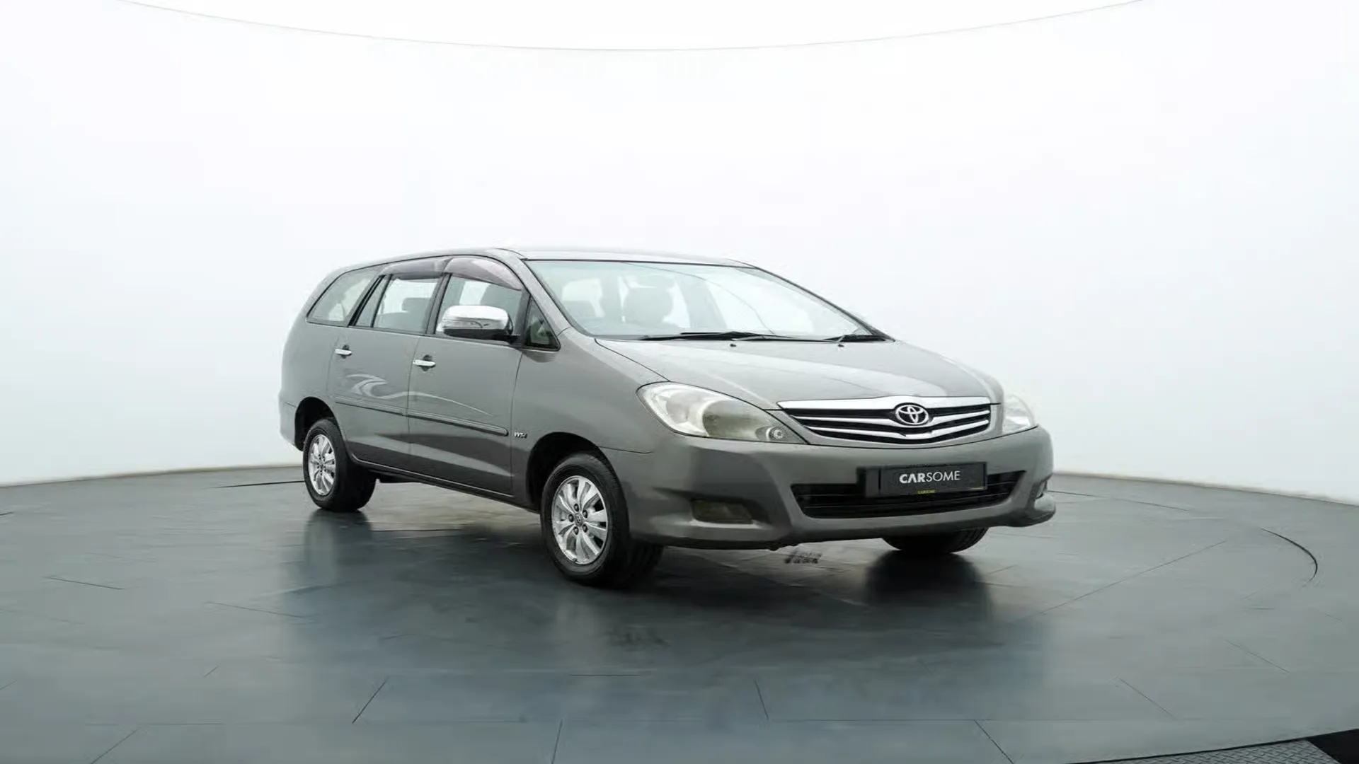 Xe ô tô cũ 200 triệu 9 Xe oto cũ 200 triệu - Toyota Innova