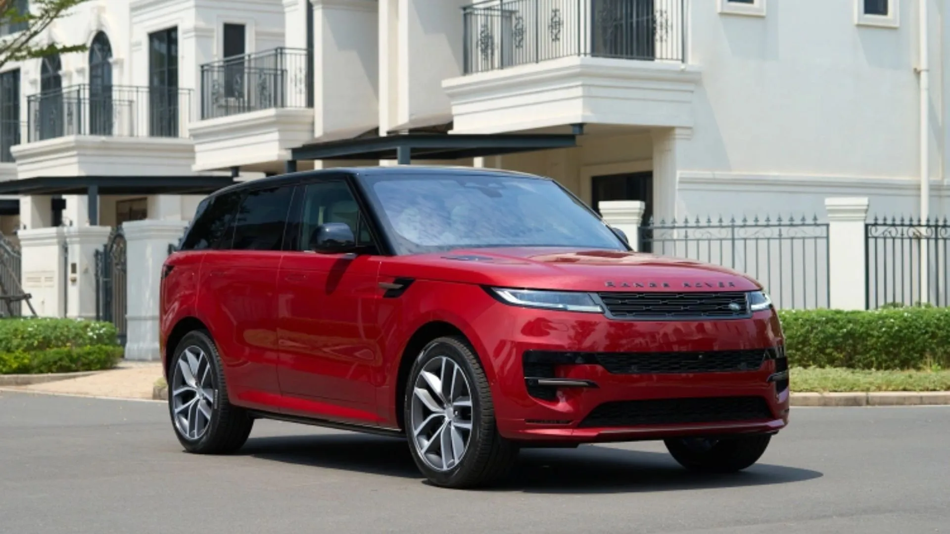 Giá xe Range Rover Sport