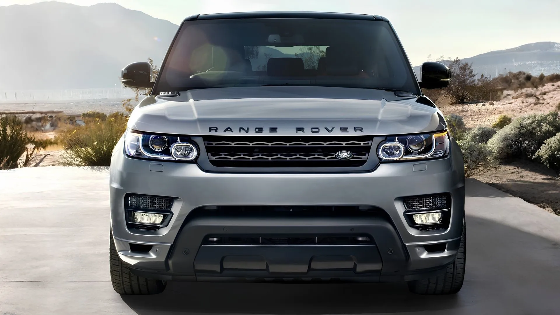 Đầu xe range rover