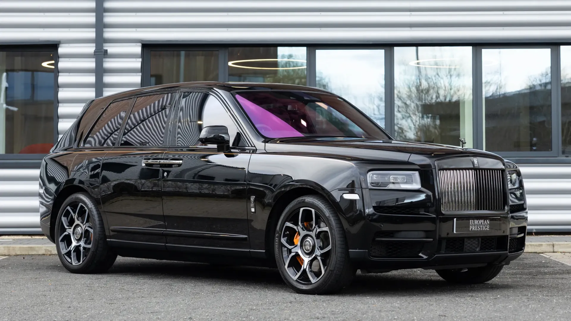 xe sang ảnh số 11 Xe sang Rolls-royce Cullinan Black Badge