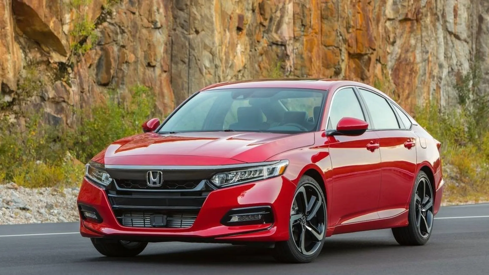 Đặc điểm nhận biết xe Sedan